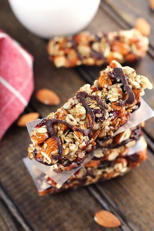 Dark Cherry and Almond Granola Bars