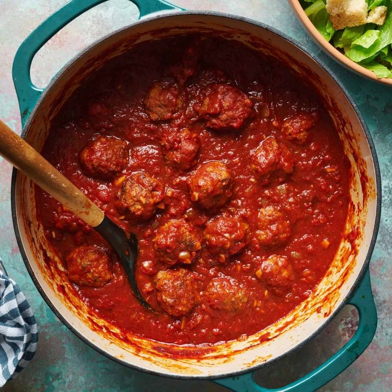 Dove Meatballs in Marinara Sauce