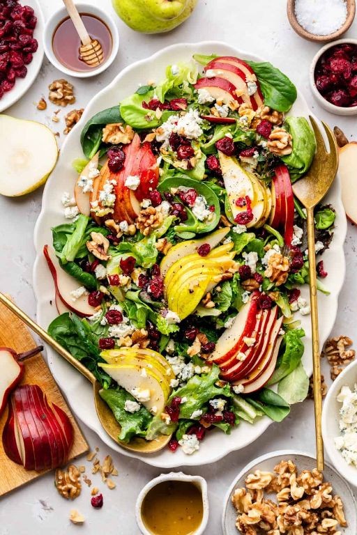 Dubliner Cheese and Pear Salad with Walnuts