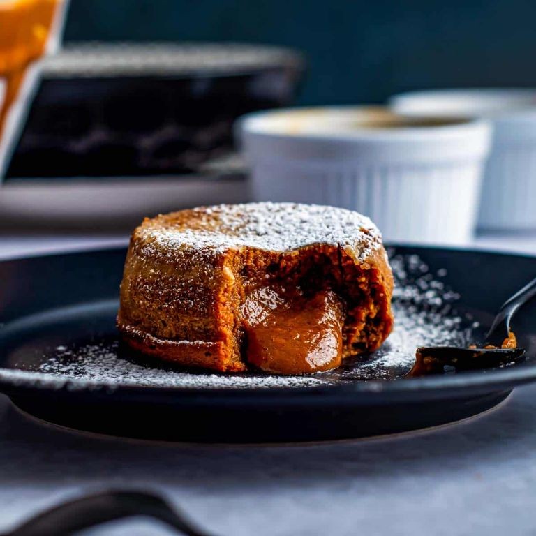 Dulce de Leche Molten Lava Cake
