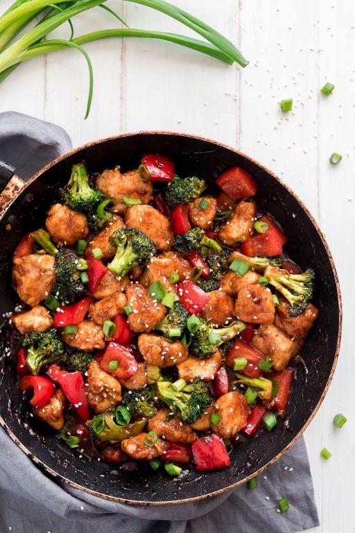 Easy General Tso Chicken with Bell Peppers