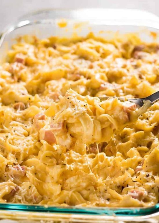 Easy Ham and Noodle Casserole
