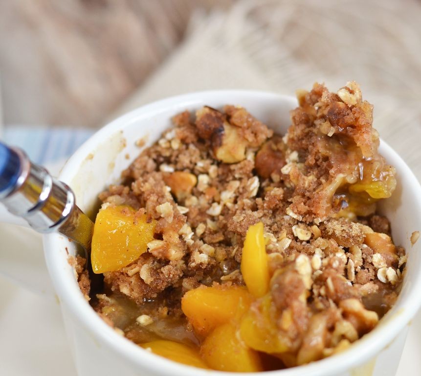 Easy Peach Cobbler in a Mug