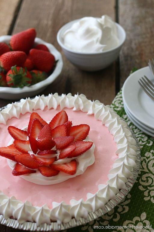 Easy Strawberry Cream Pie