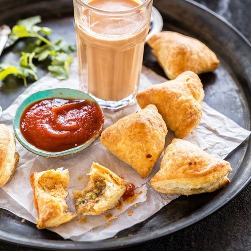 Easy Vegan Puff Pastry Samosas