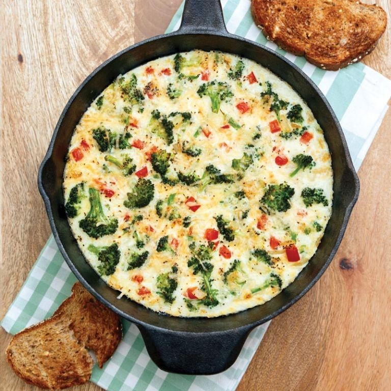 Egg White Frittata with Broccoli and Bell Peppers