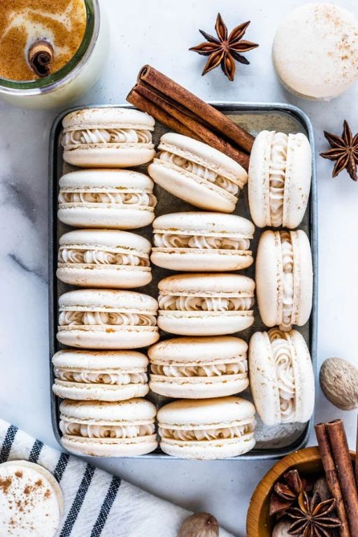 Eggnog Macarons with Eggnog Buttercream