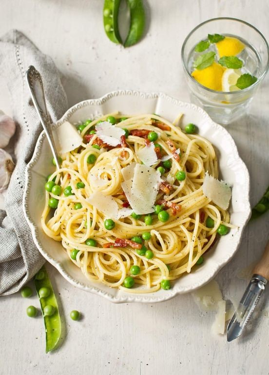 Elbow Noodle Carbonara with Peas