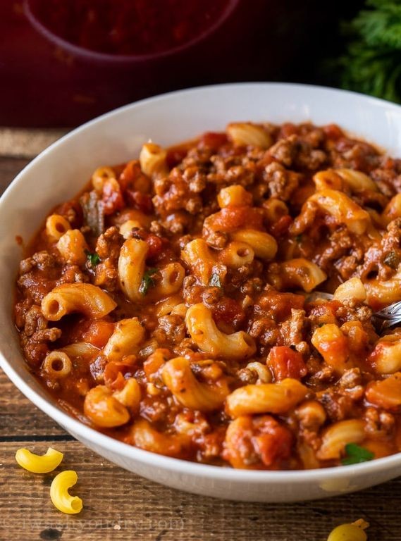 Elbow Noodle Goulash with Ground Beef