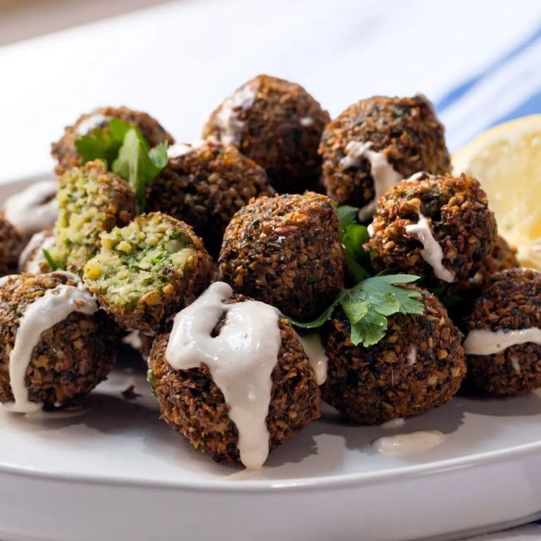 Falafel with Tahini Sauce