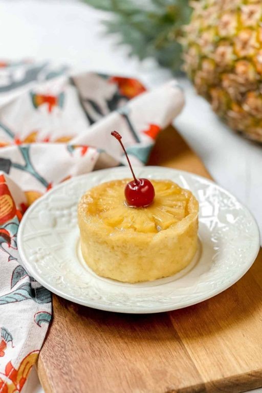 Fast Pineapple Upside-Down Mug Cake