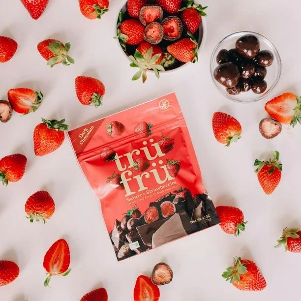 Freeze-Dried Chocolate-Dipped Strawberries