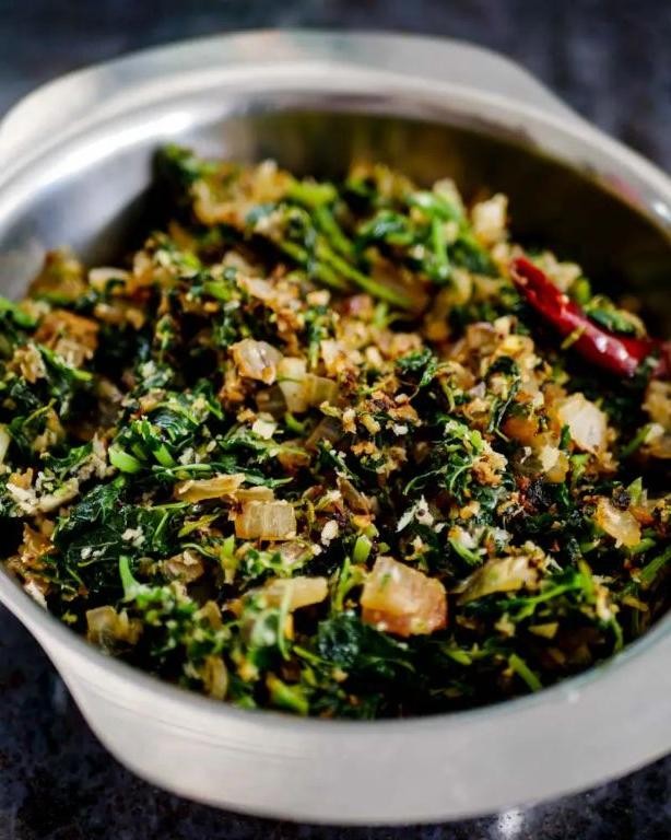 Fried Amaranth Leaves with Sesame Seeds