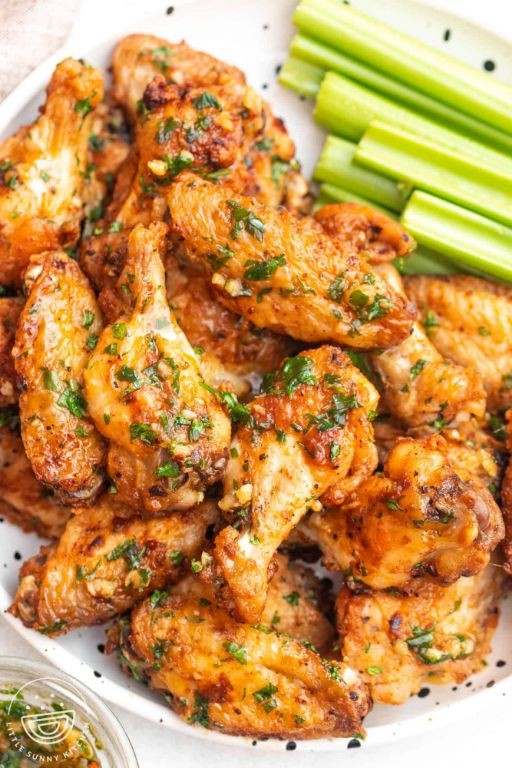 Garlic Butter Baked Chicken Wings
