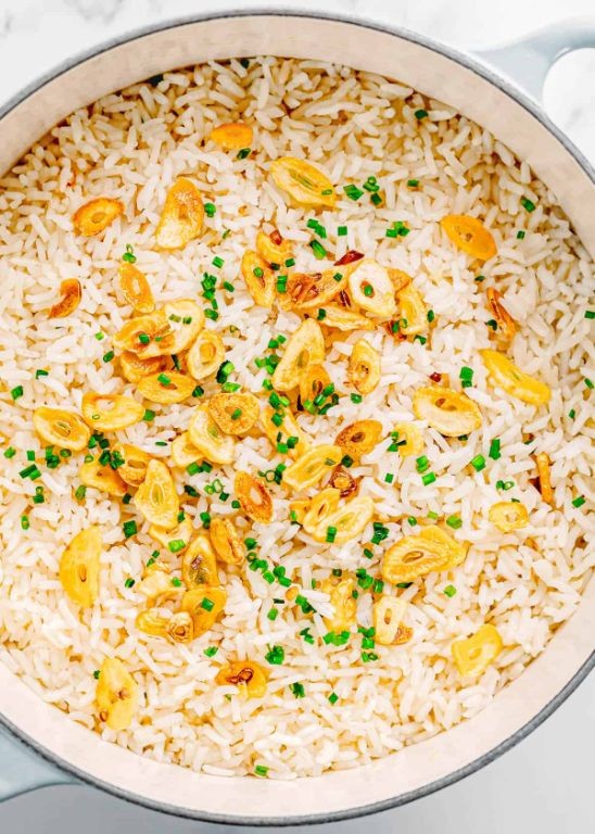 Garlic Butter Cabbage Rice Pilaf