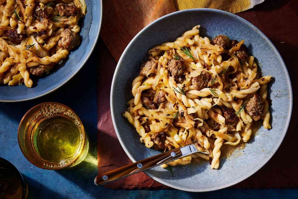 Garlic Butter Cabbage and Sausage Pasta