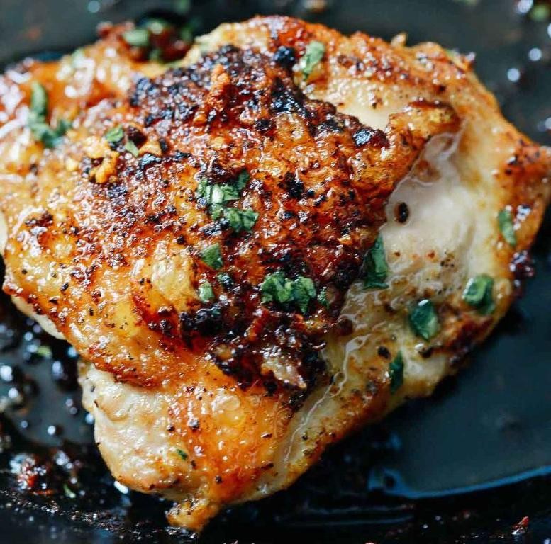 Garlic Butter Chicken Thighs