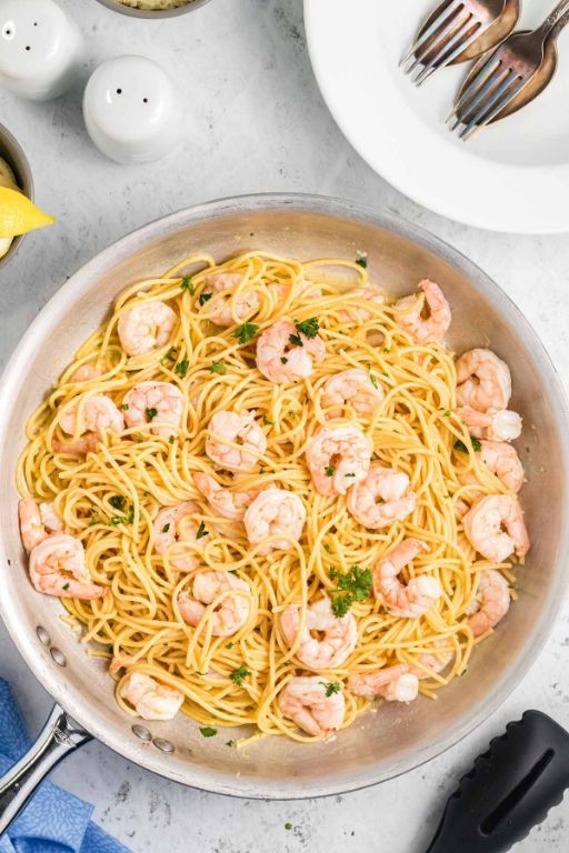 Garlic Butter Pink Shrimp Pasta
