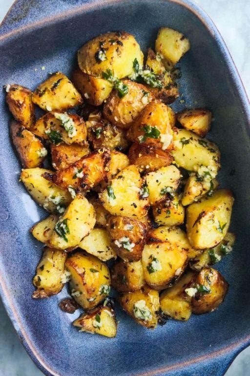 Garlic Butter Roasted Potatoes