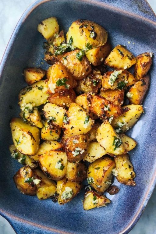 Garlic Butter Roasted Potatoes