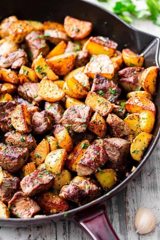Garlic Butter Steak with Roasted Potatoes