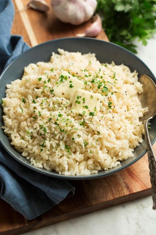 Garlic Butter Steamed Rice