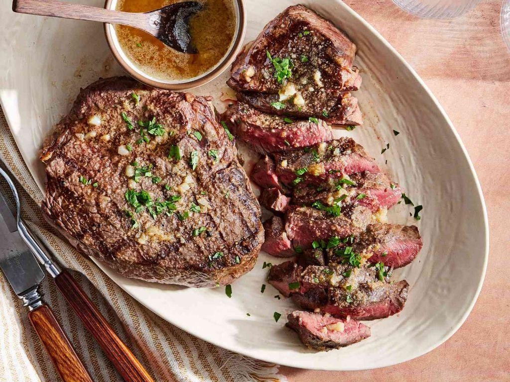Garlic Butter Thin Sliced Sirloin Tip Steak