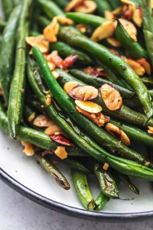 Garlic Green Beans with Almonds