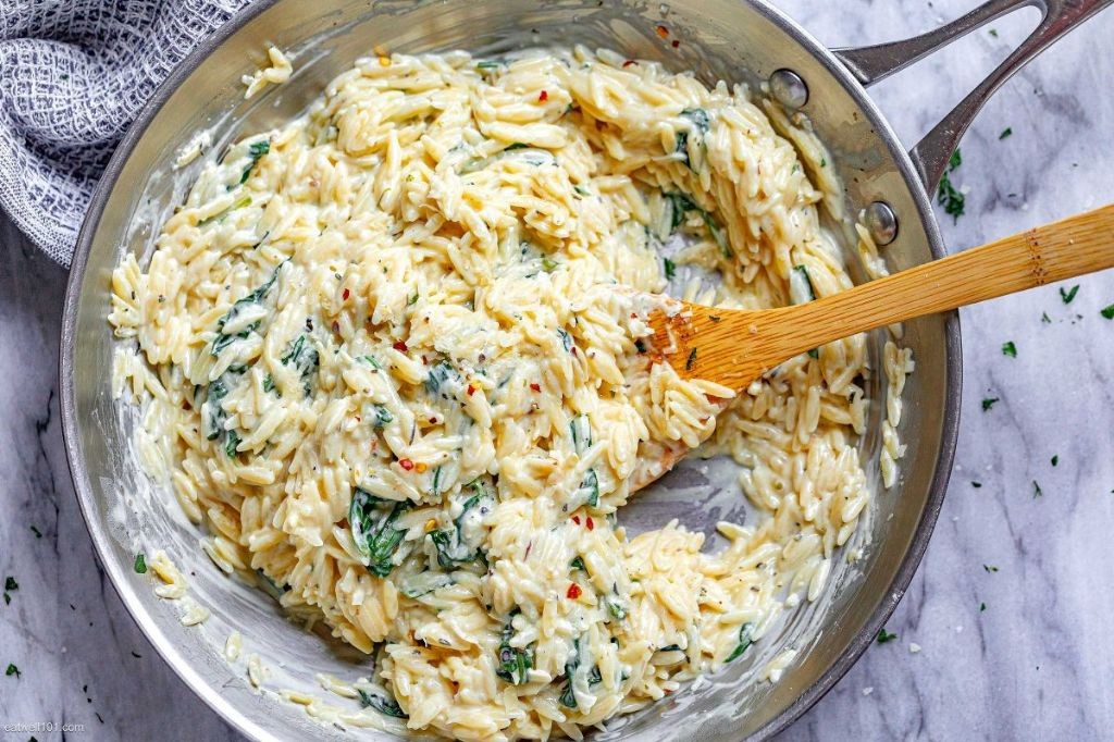 Garlic Parmesan Canned Spinach Orzo