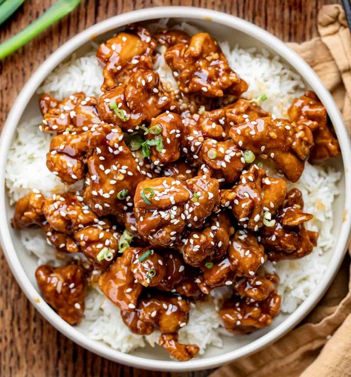 General Tso Chicken Thighs with Sesame Seeds