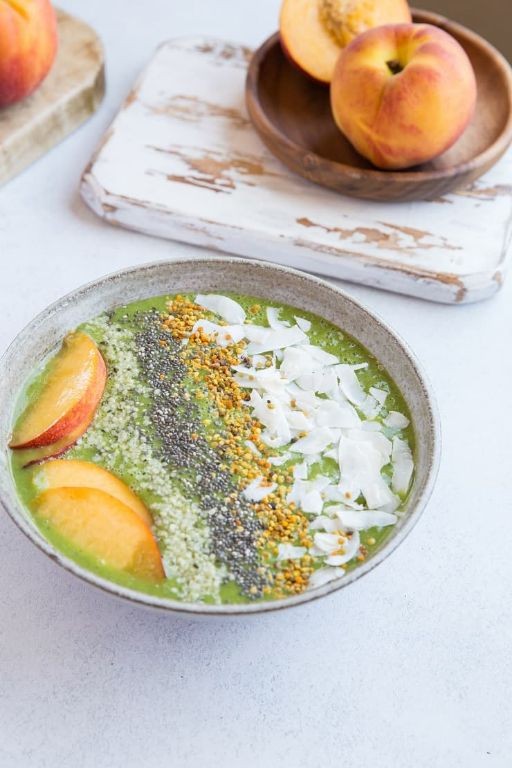 Ginger Peach Smoothie with Chia Seeds