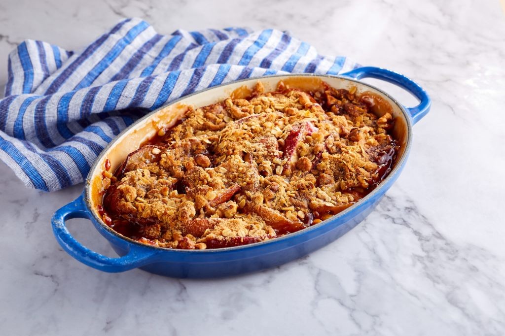 Ginger Pear Crisp with Oat Topping