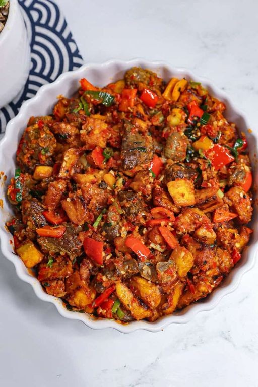 Gizdodo (Gizzard and Plantain Stir-Fry)