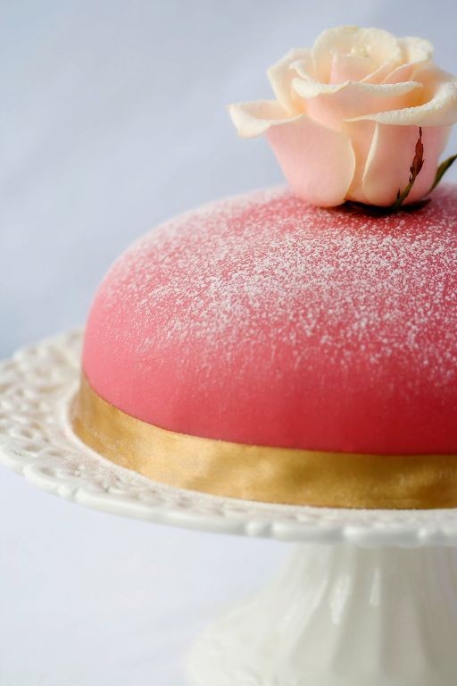 Gluten-Free Princess Cake with Almond Sponge