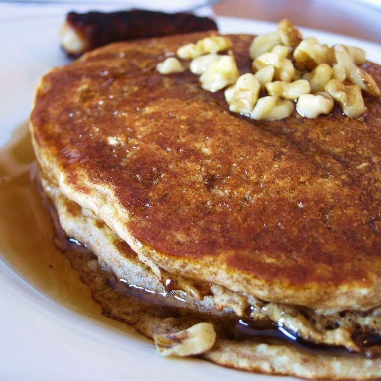 Grape Nuts Pancakes with Maple Syrup
