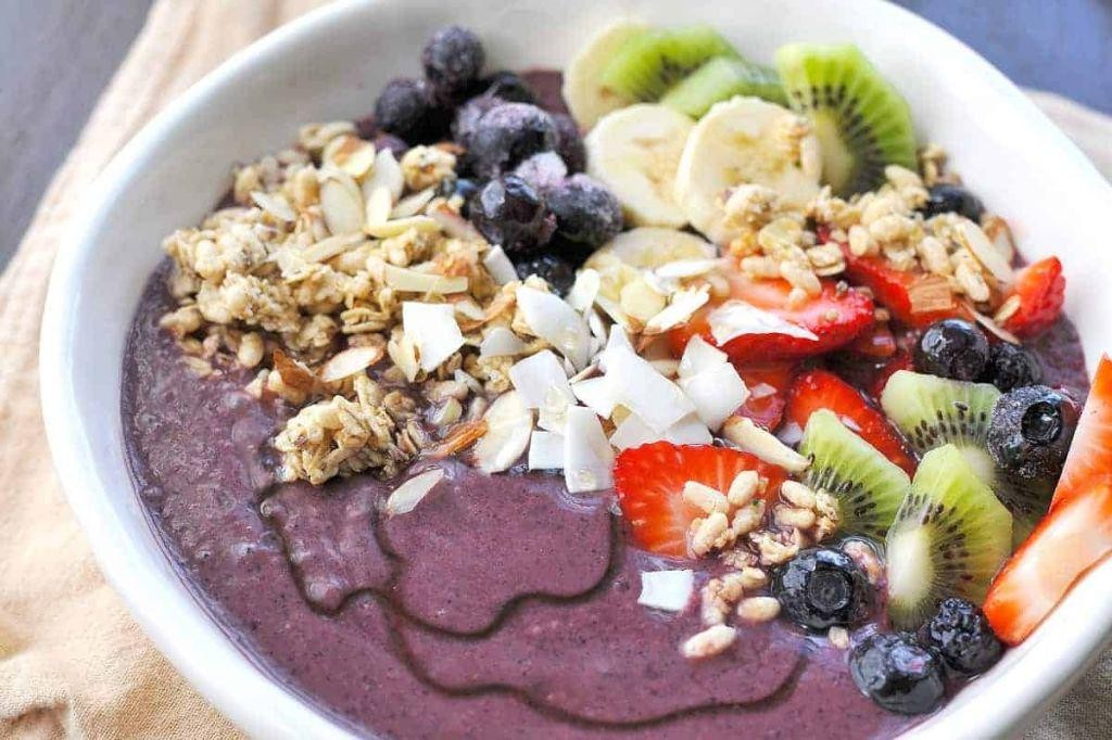 Grape Nuts Smoothie Bowl