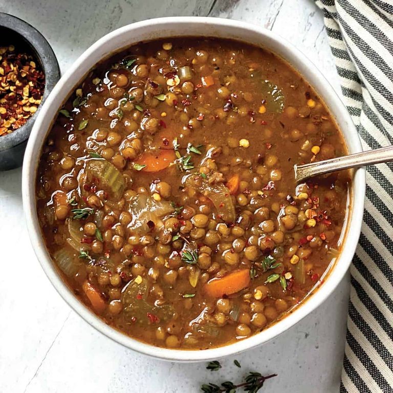 Greek Lenten Lentil Soup (Fakes)