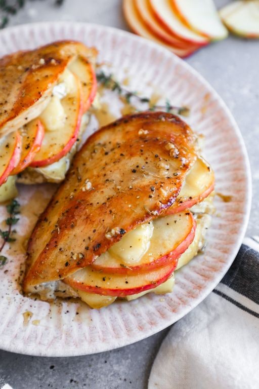 Green Apple and Brie Stuffed Chicken