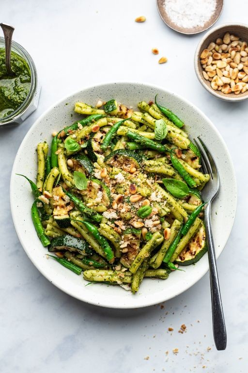 Green Bean and Walnut Pesto Pasta