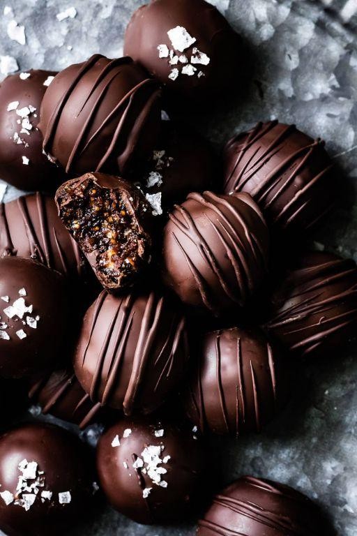 Green Fig and Dark Chocolate Truffles