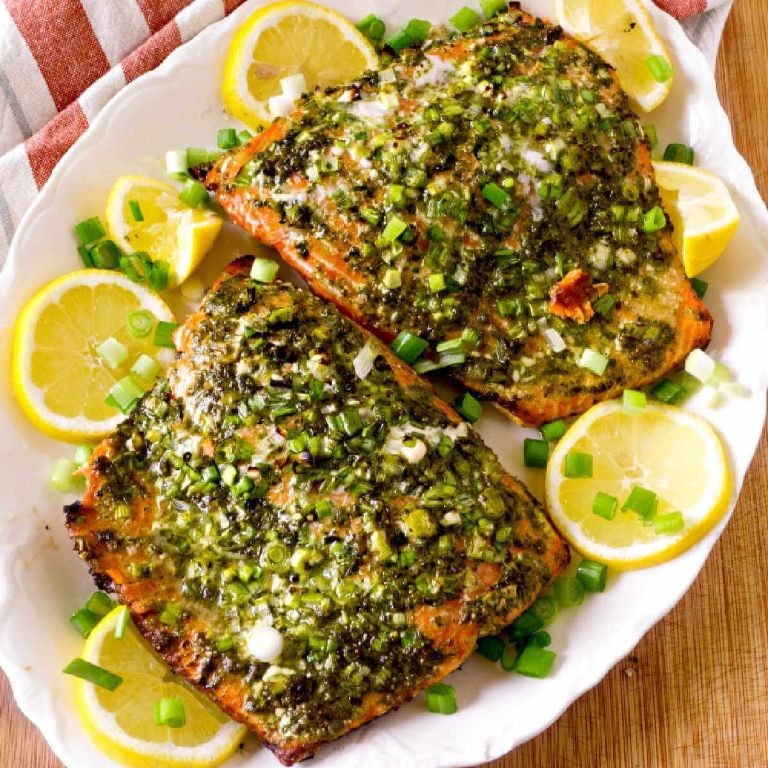 Grilled Pesto Salmon with Lemon