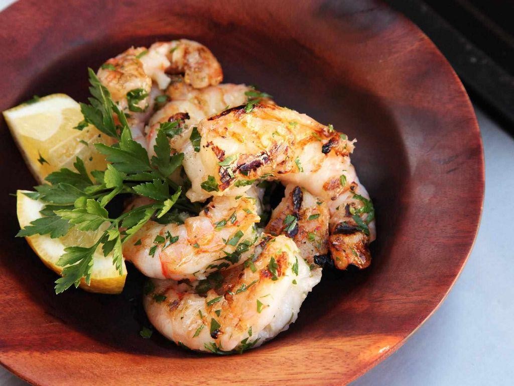 Grilled Shrimp with Garlic and Lemon