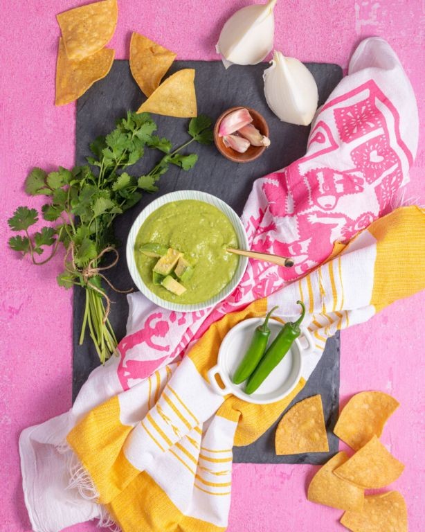 Guava Salsa with Tortilla Chips