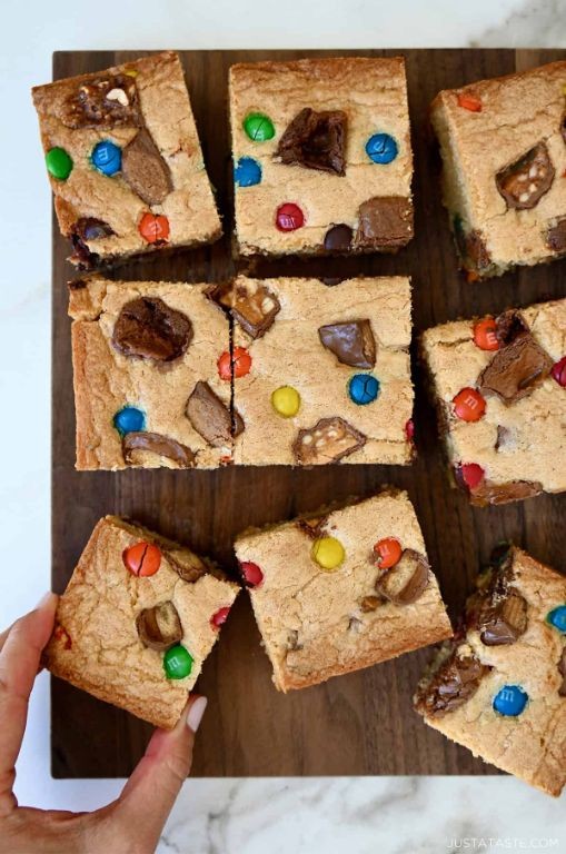 Halloween Candy Blondies