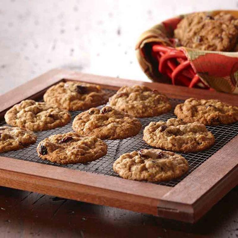Harvest Spice Oatmeal Cookies