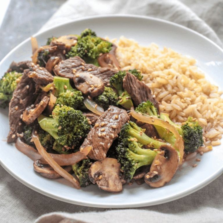 Healthy Beef and Broccoli Stir-Fry with Brown Rice