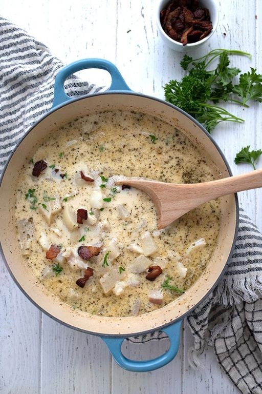 Healthy Low-Carb Seafood Chowder