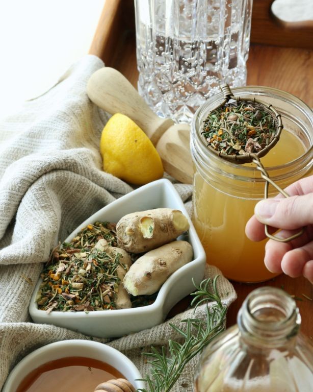 Herbal Lavender Switchel for Relaxation