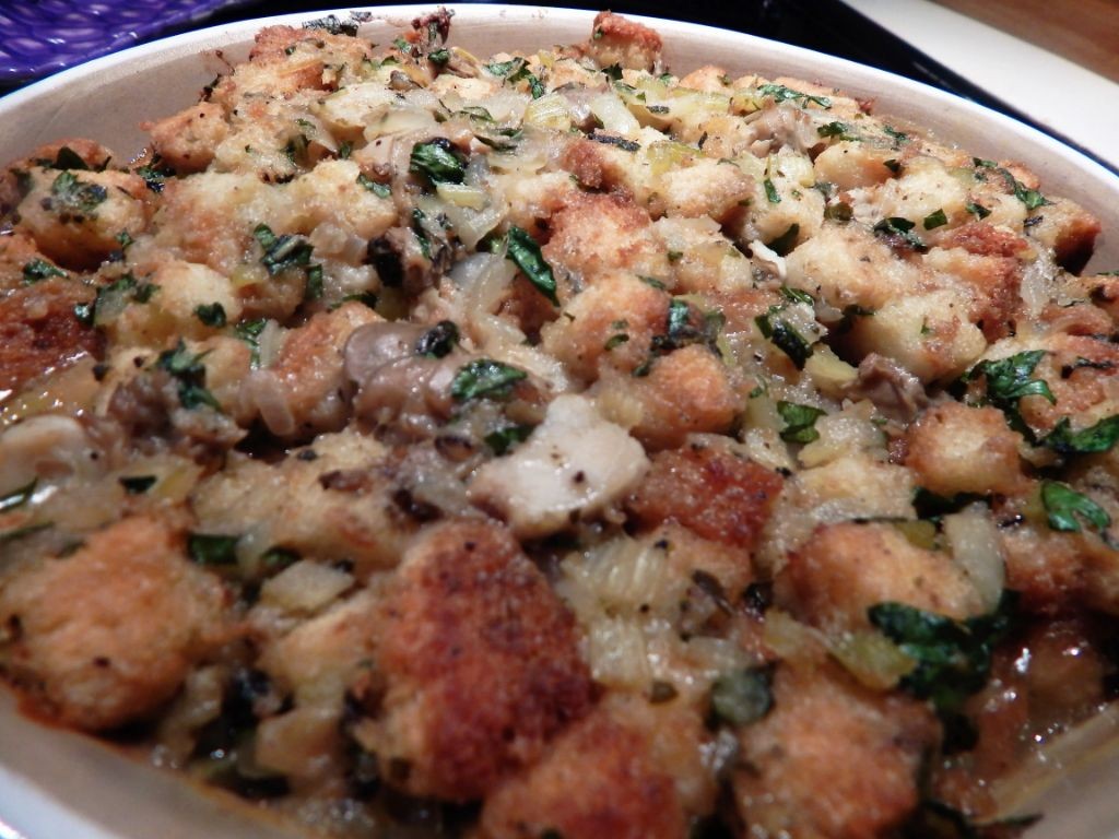 Herbed Canned Oyster Stuffing