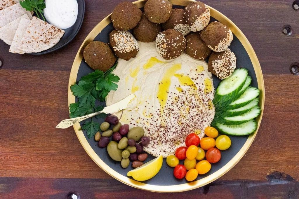 Herbed Falafel with Garlic Yogurt Dip